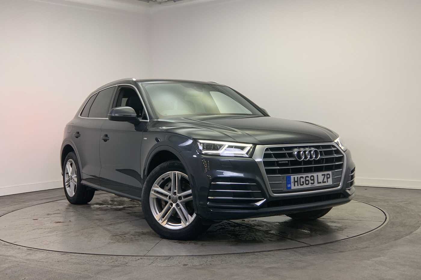 Main listing image - Audi Q5