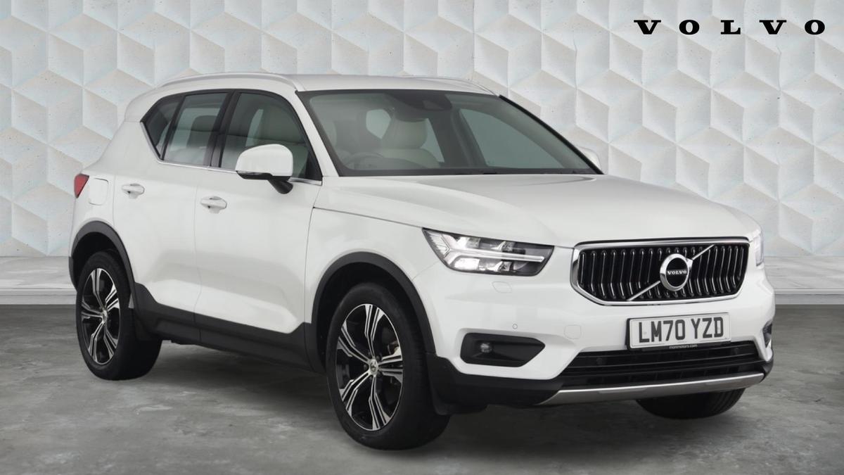 Main listing image - Volvo XC40