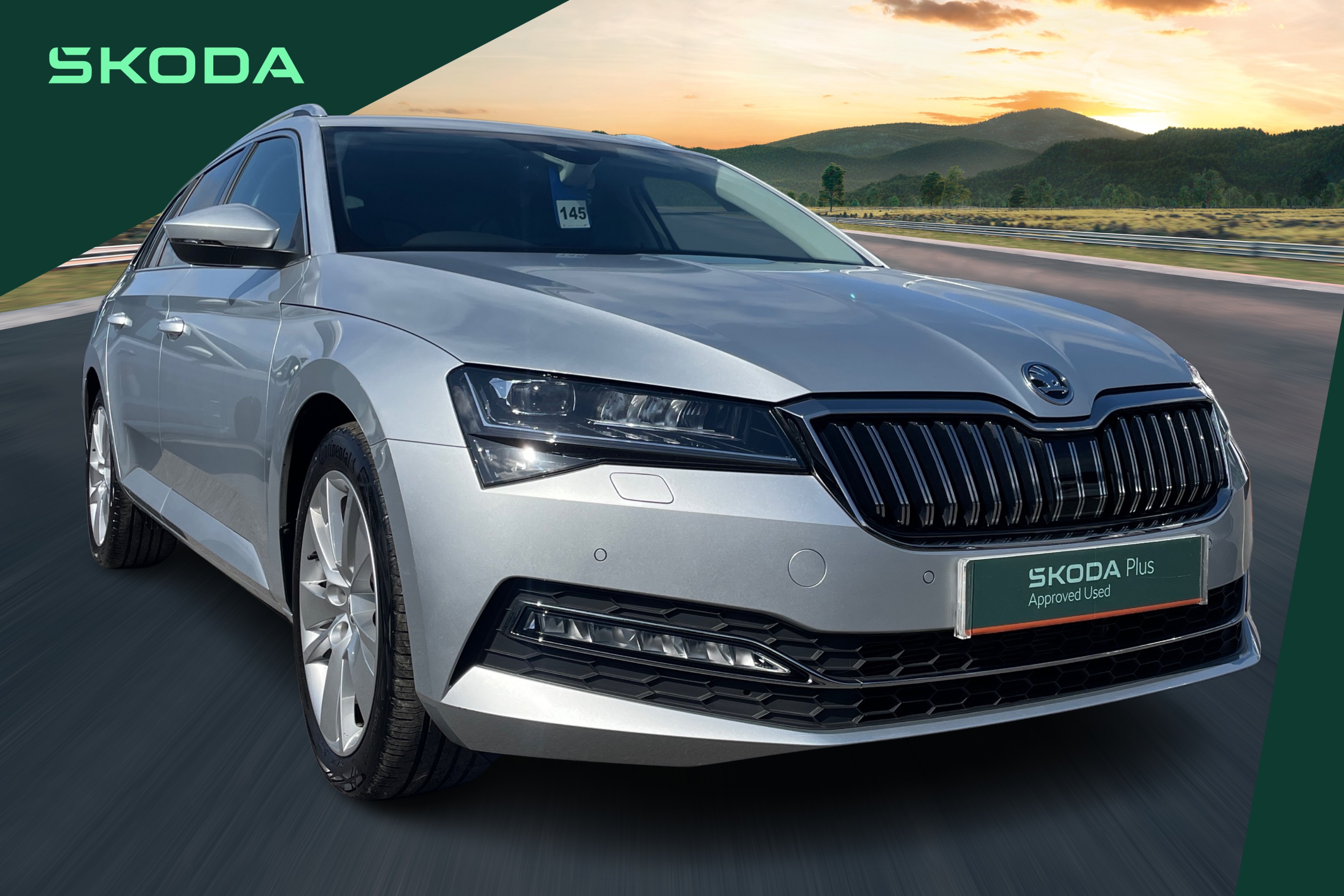 Main listing image - Skoda Superb Estate
