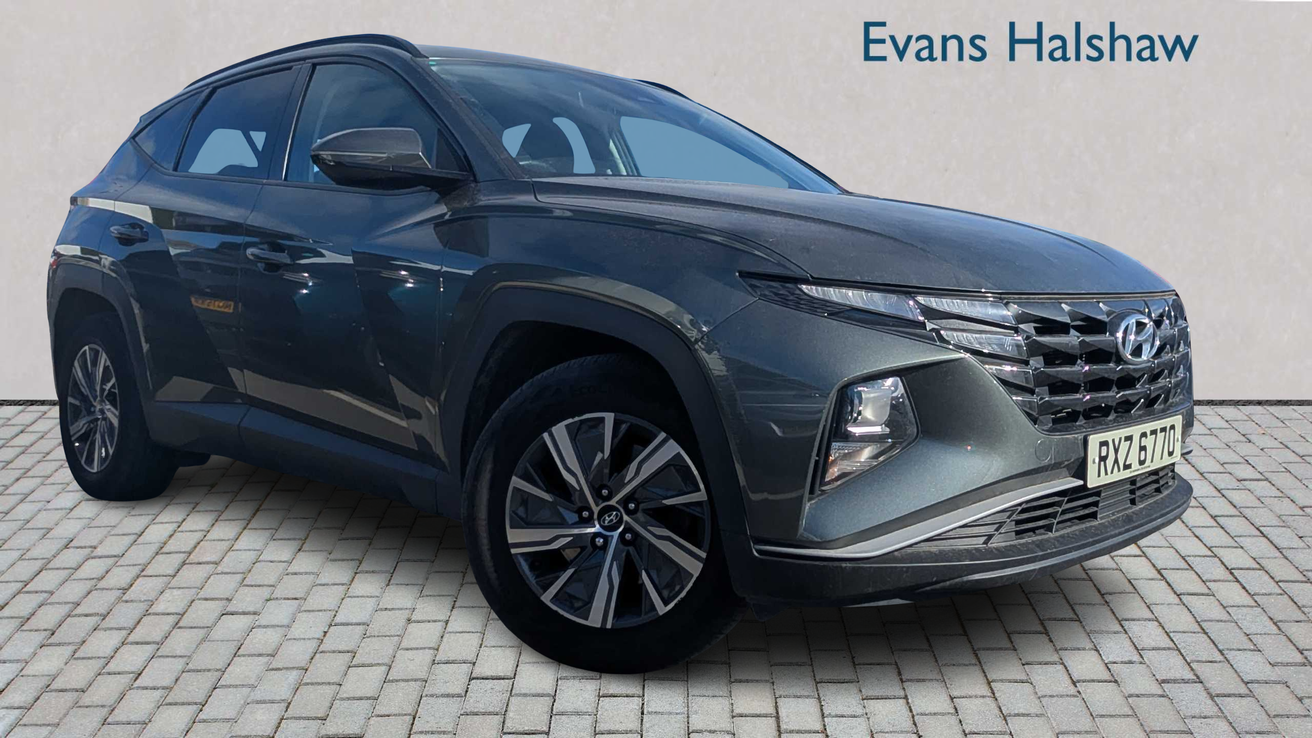 Main listing image - Hyundai Tucson
