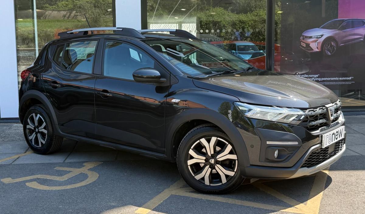 Main listing image - Dacia Sandero Stepway