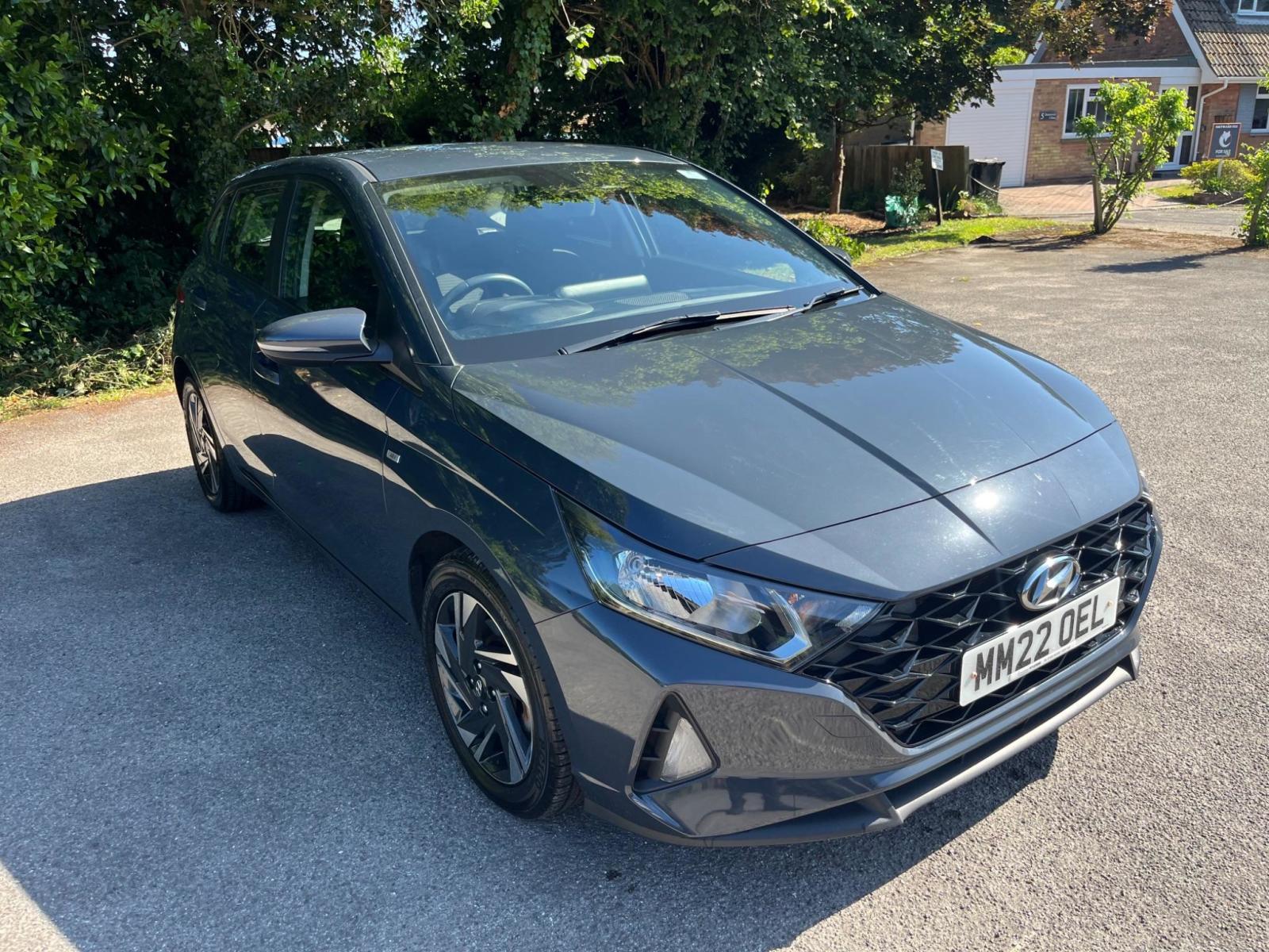 Main listing image - Hyundai i20