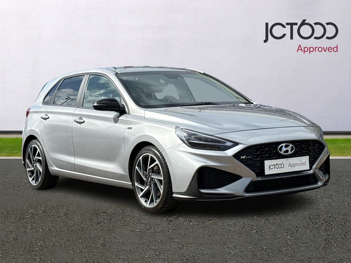 Main listing image - Hyundai i30