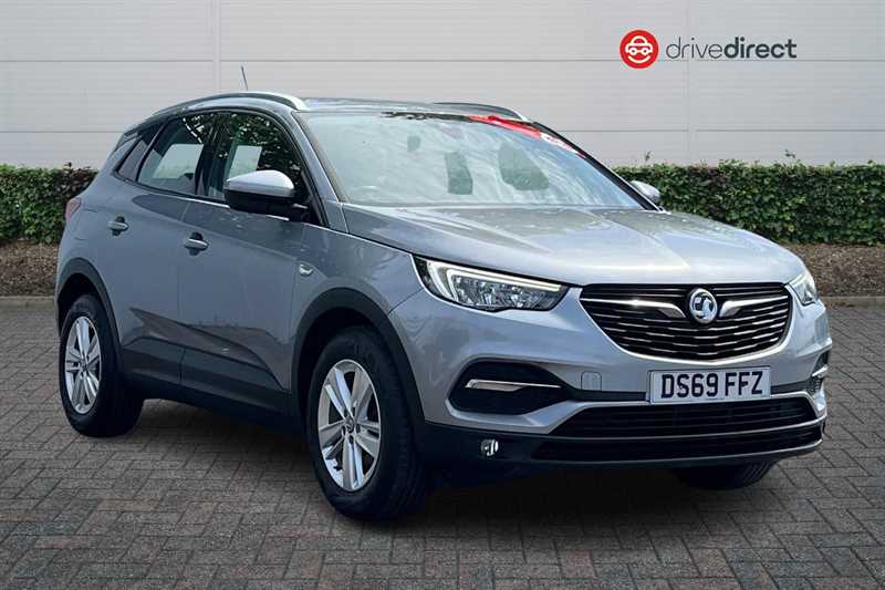 Main listing image - Vauxhall Grandland X