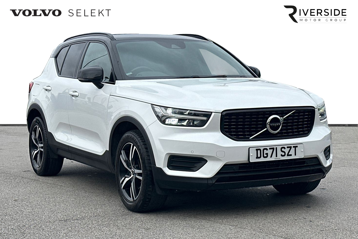 Main listing image - Volvo XC40