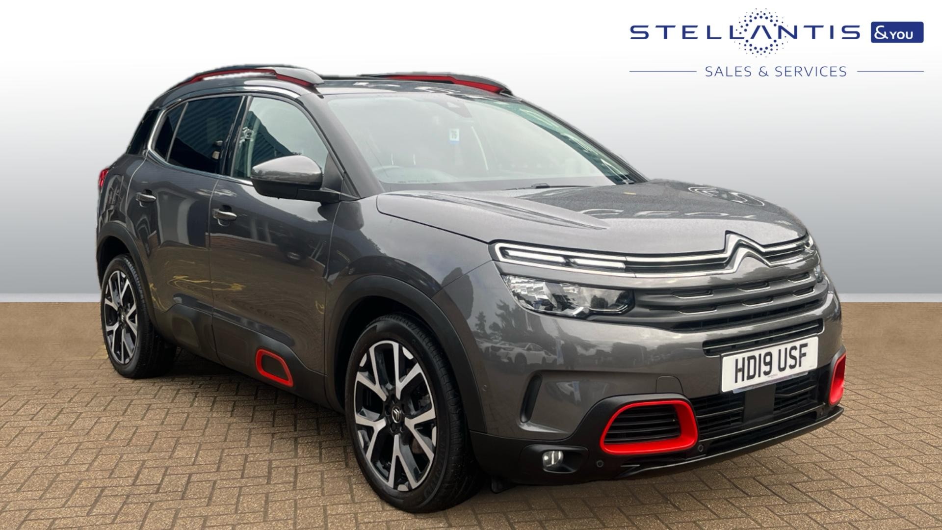 Main listing image - Citroen C5 Aircross