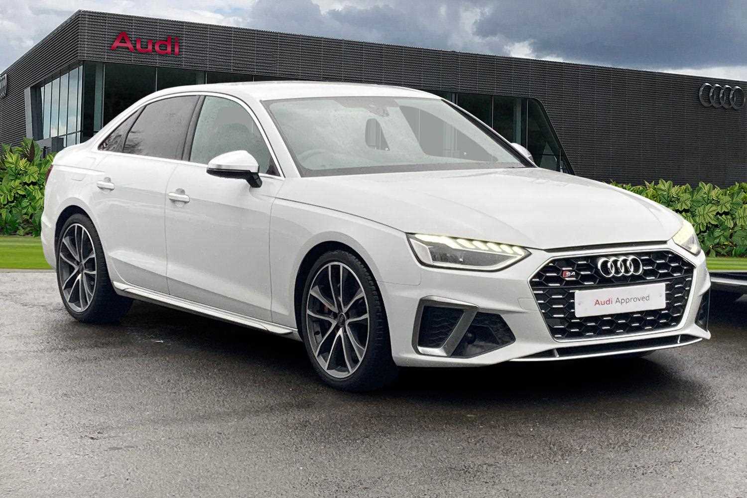 Main listing image - Audi S4