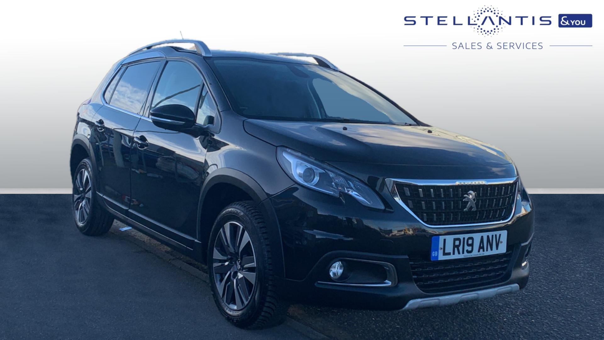 Main listing image - Peugeot 2008