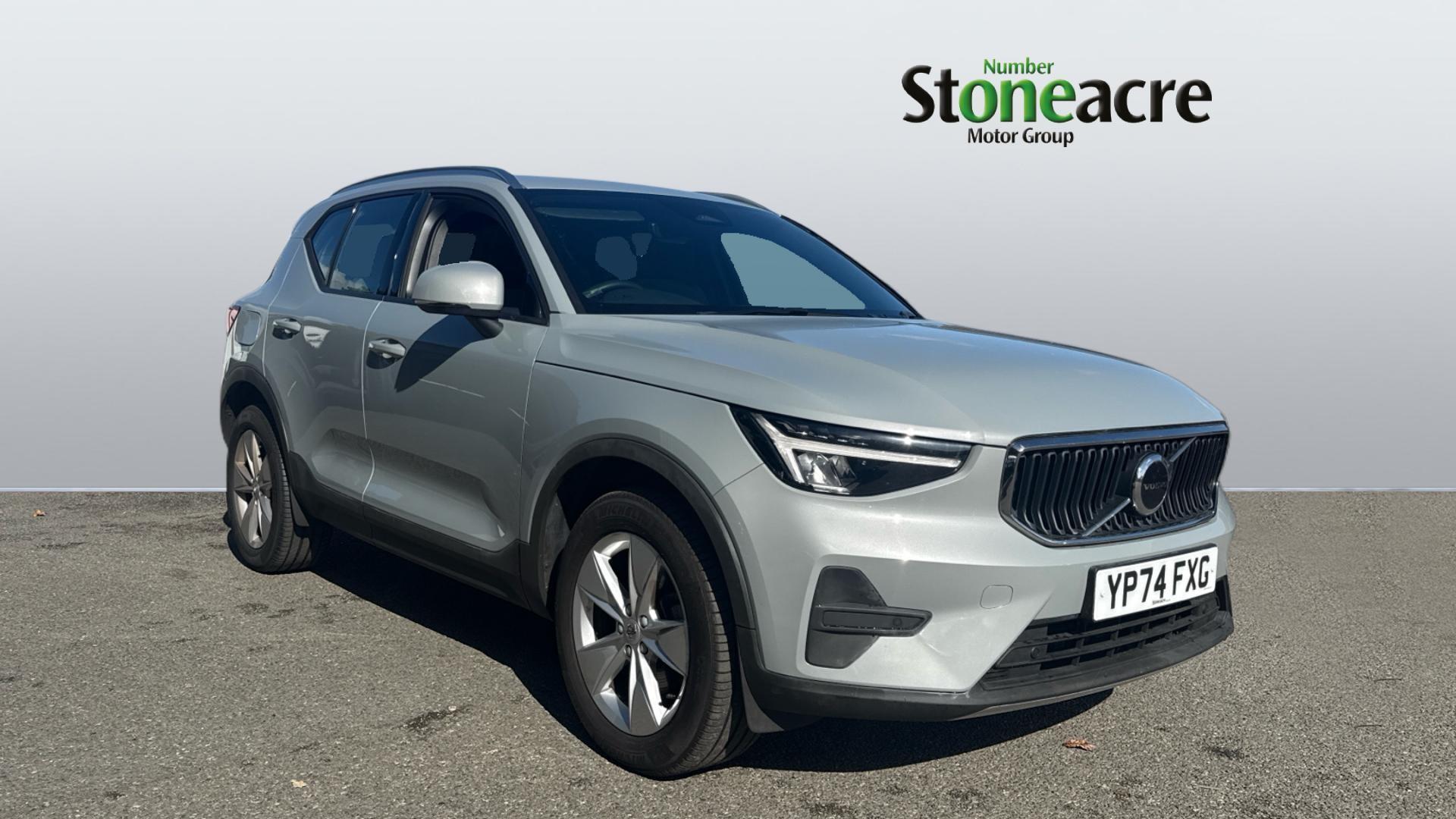 Main listing image - Volvo XC40