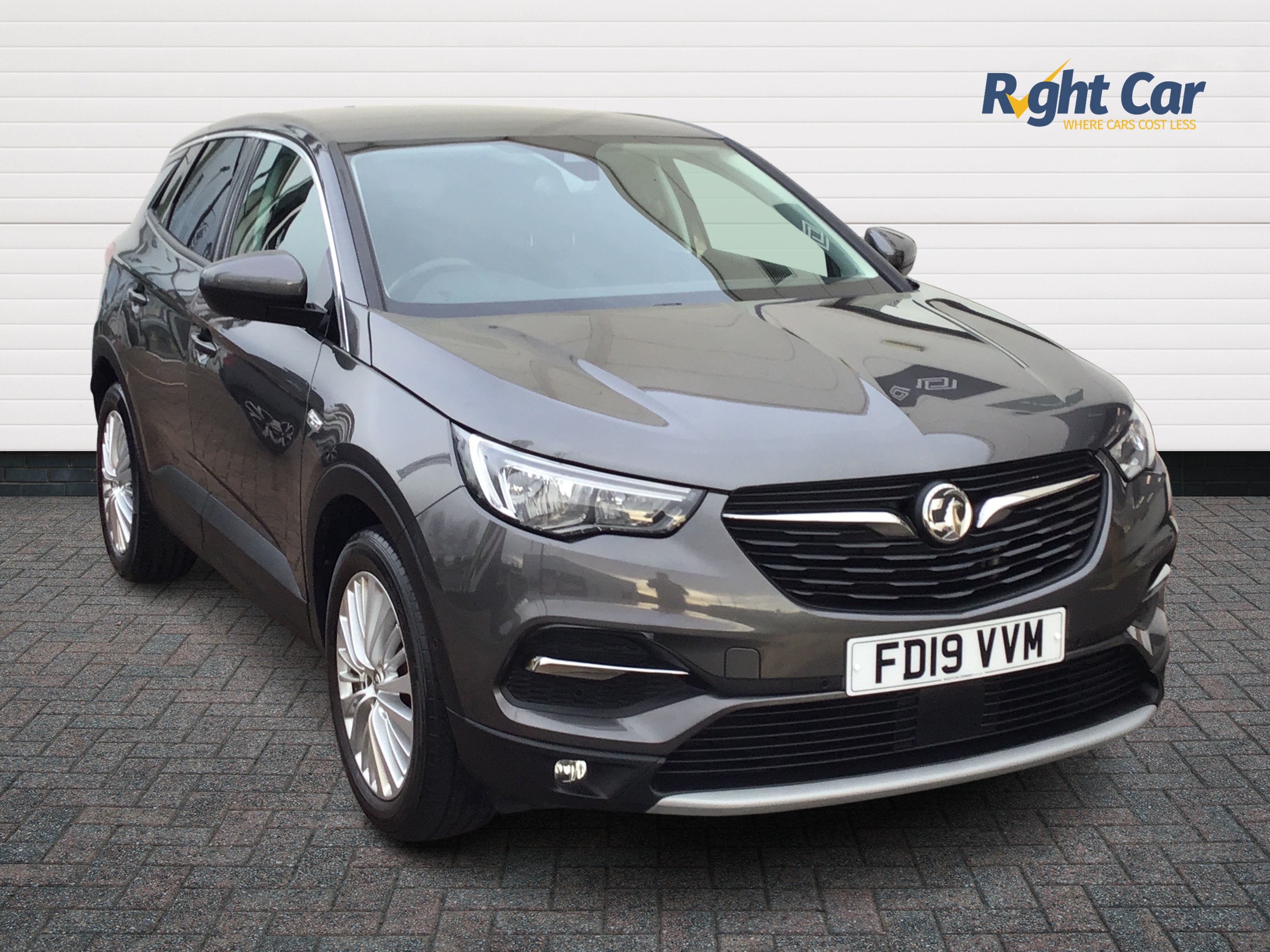 Main listing image - Vauxhall Grandland X