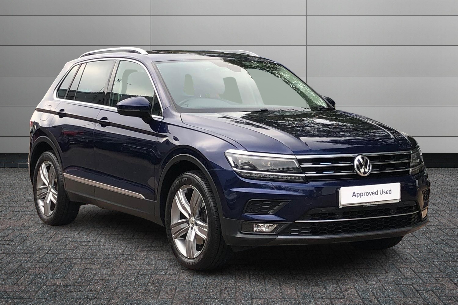 Main listing image - Volkswagen Tiguan