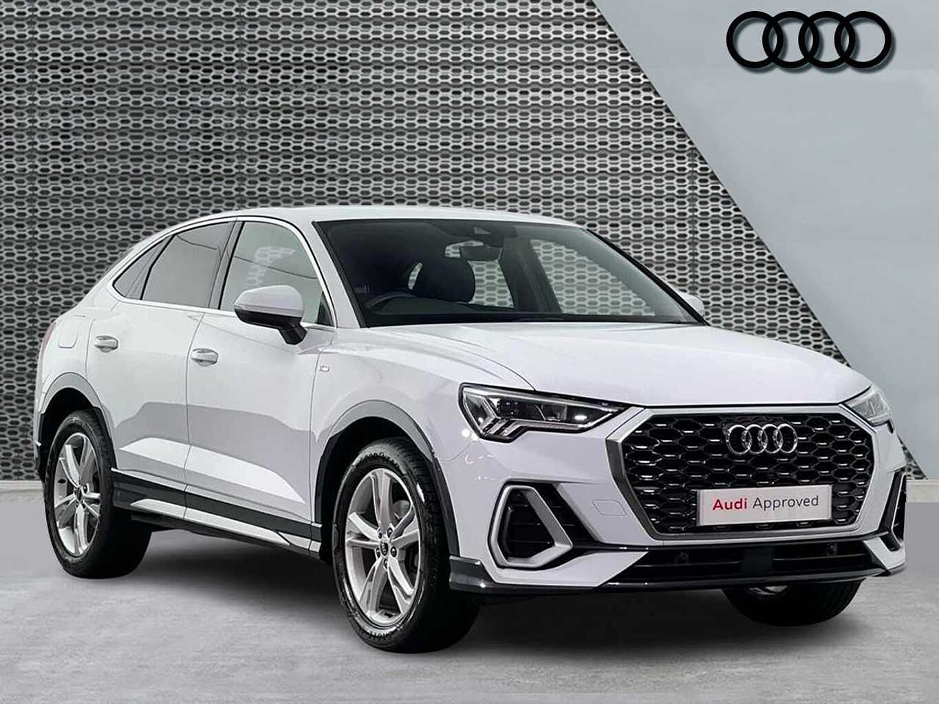 Main listing image - Audi Q3