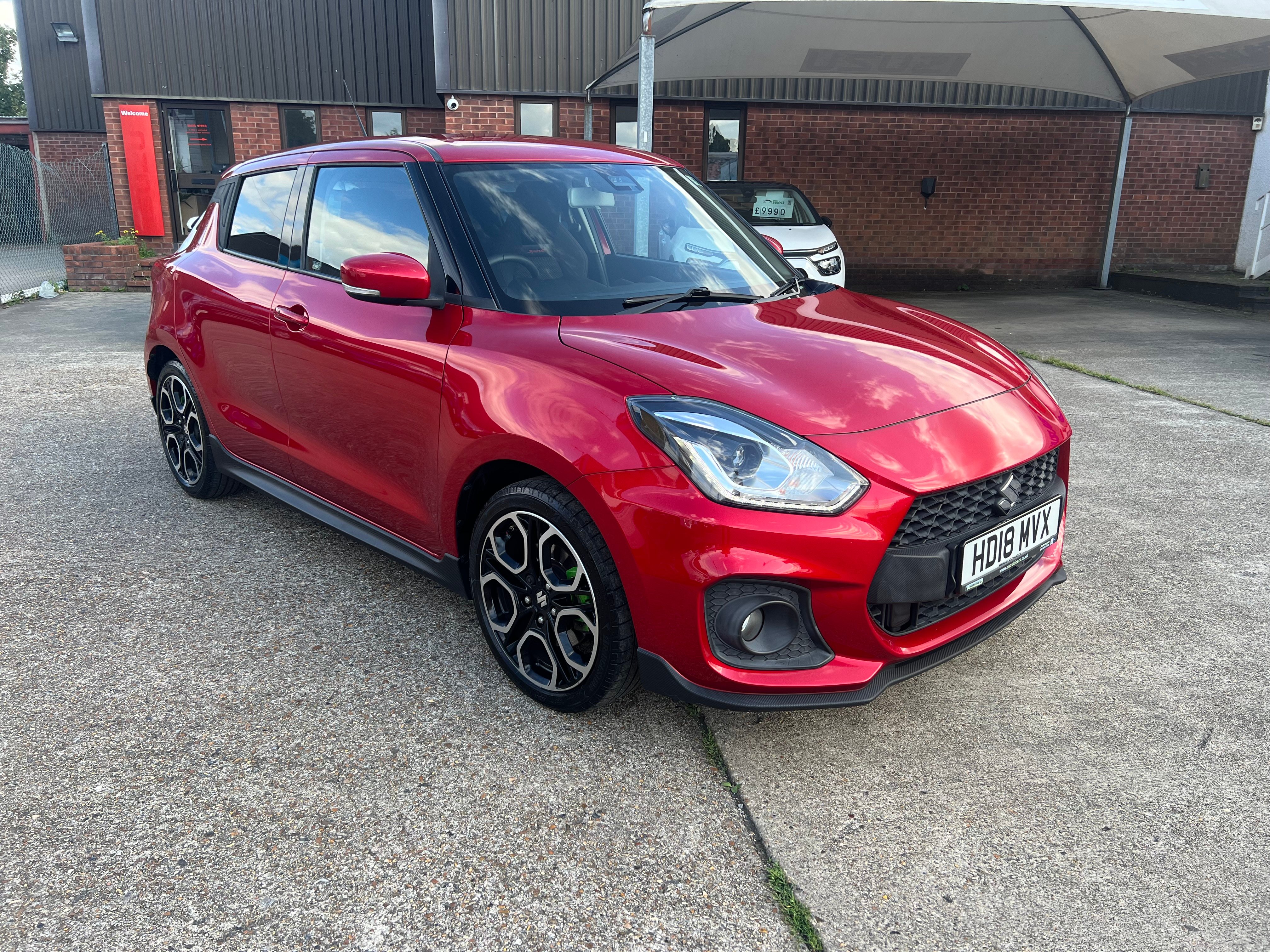 Main listing image - Suzuki Swift Sport