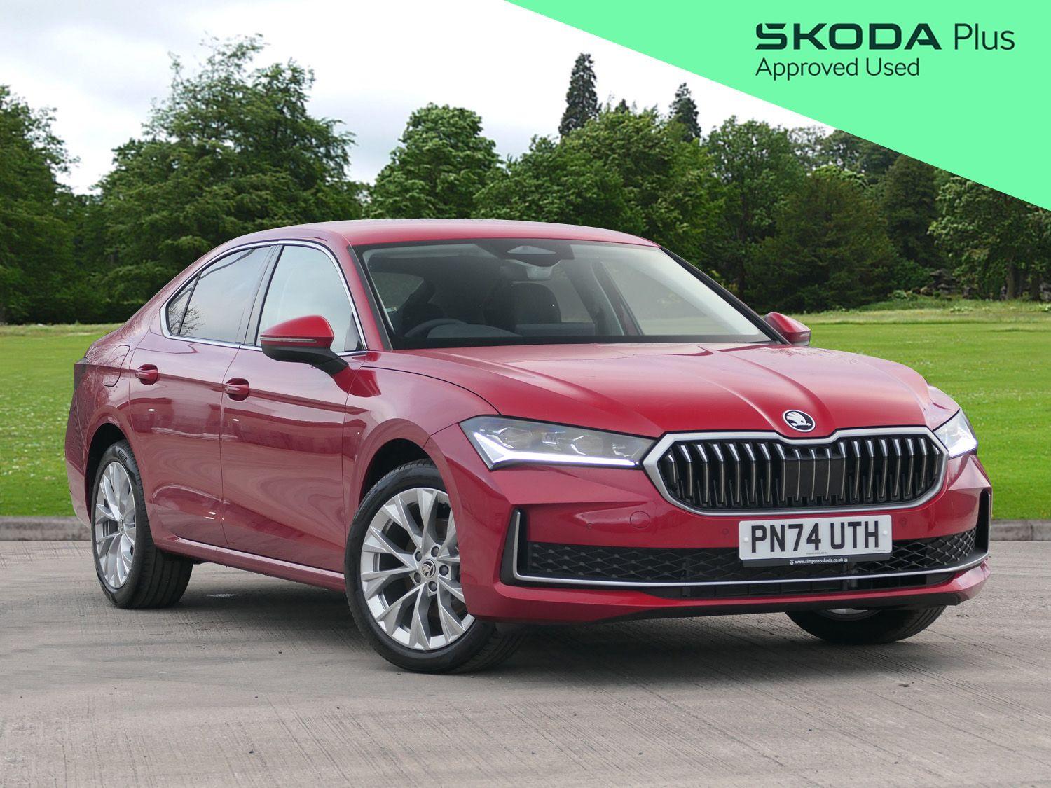 Main listing image - Skoda Superb