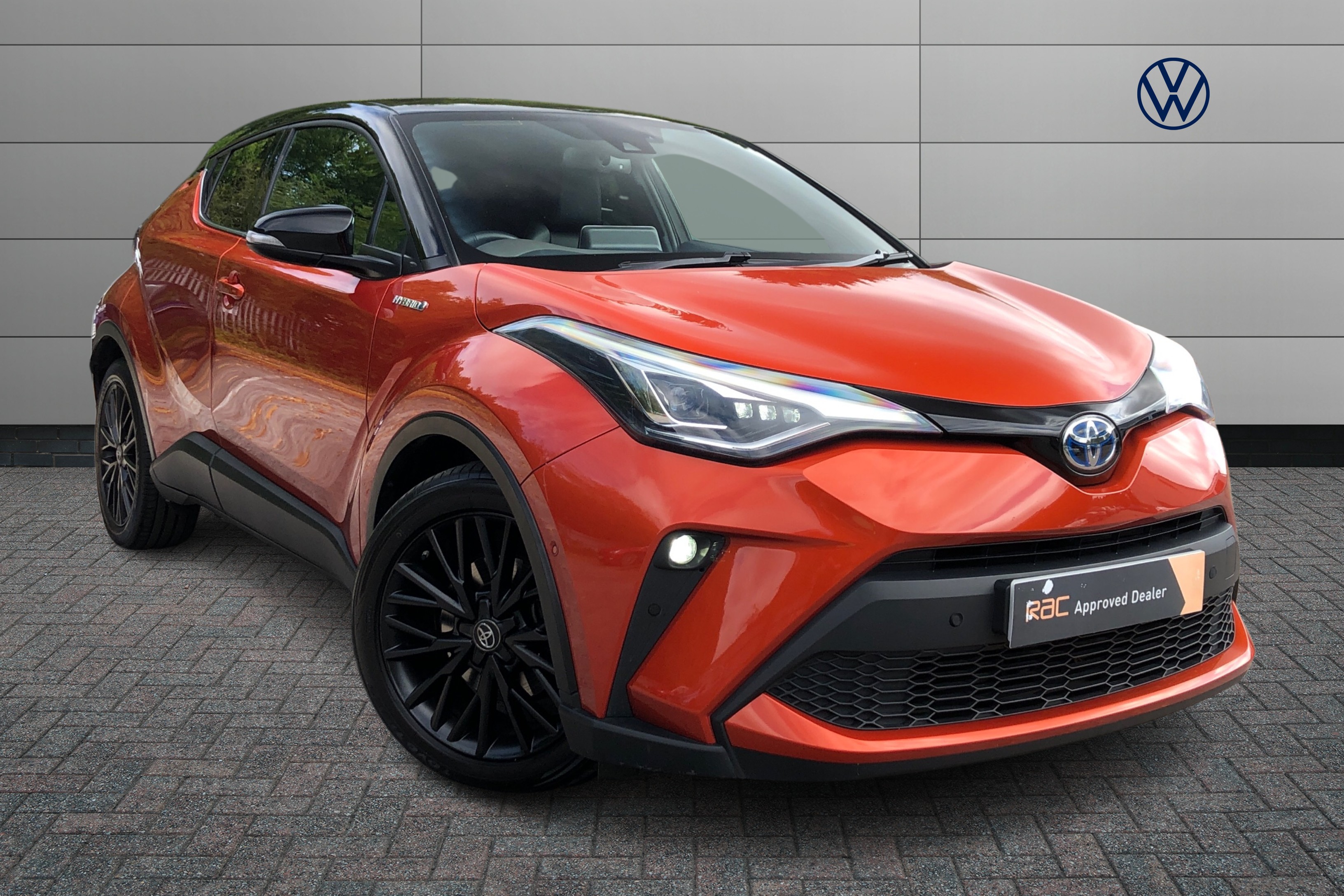 Main listing image - Toyota C-HR