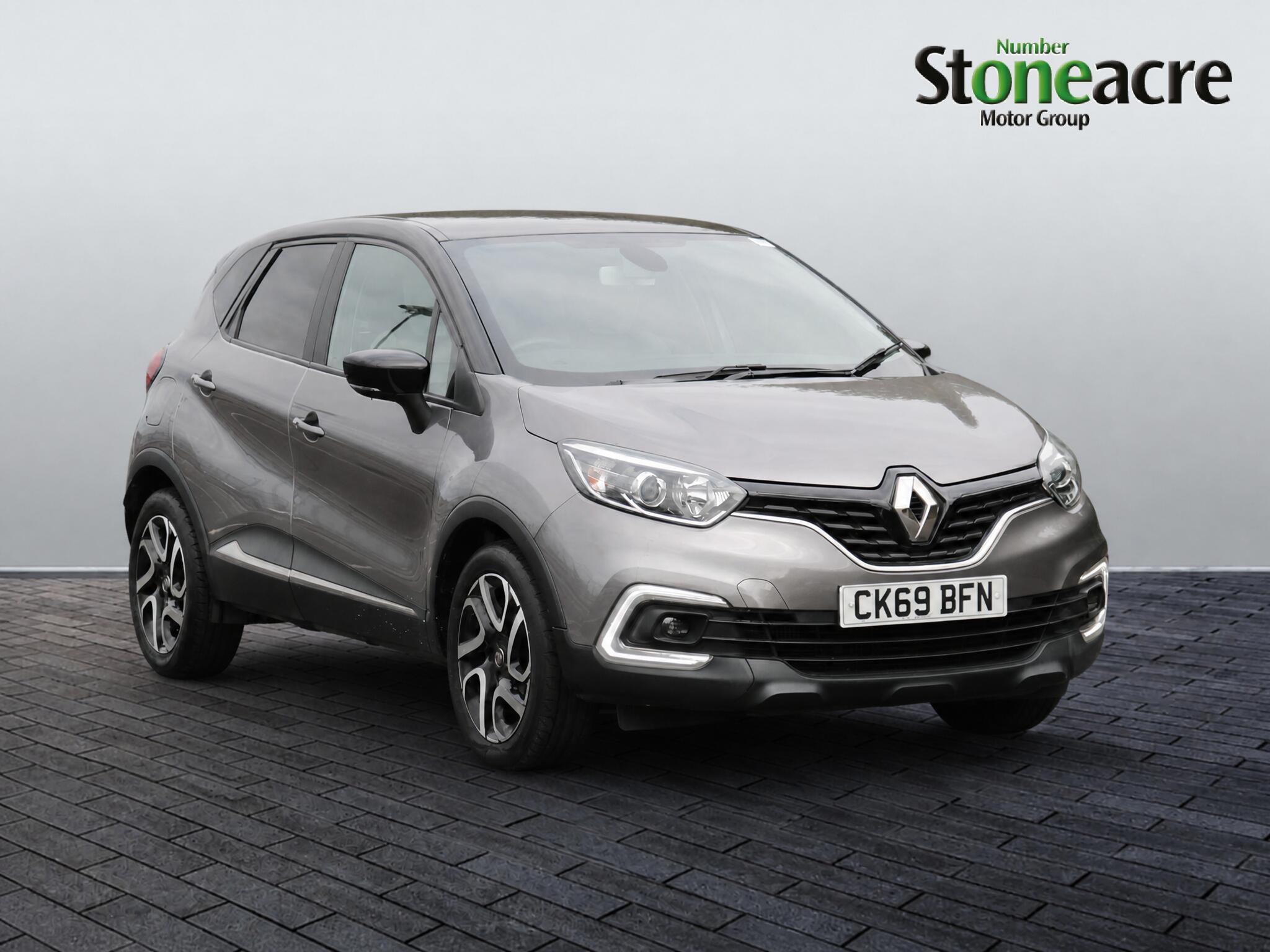 Main listing image - Renault Captur