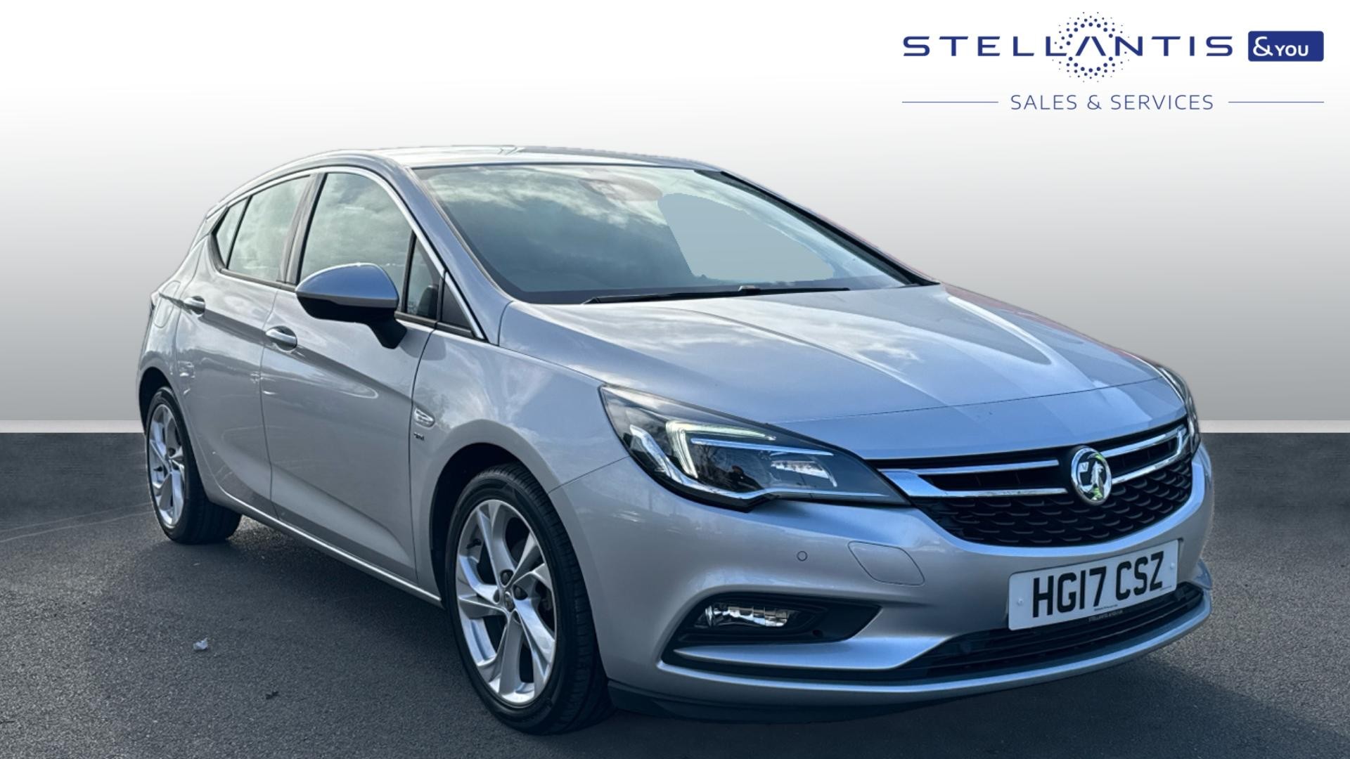 Main listing image - Vauxhall Astra