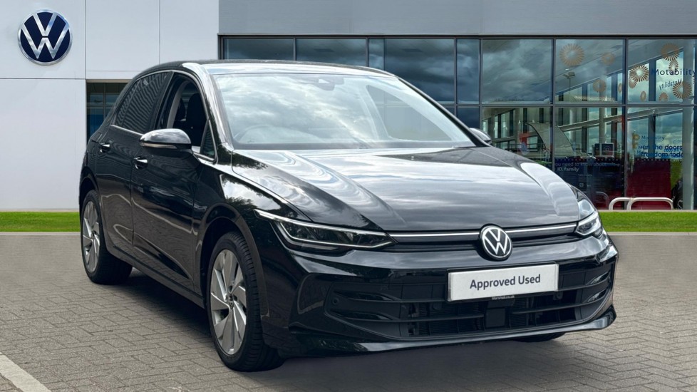 Main listing image - Volkswagen Golf