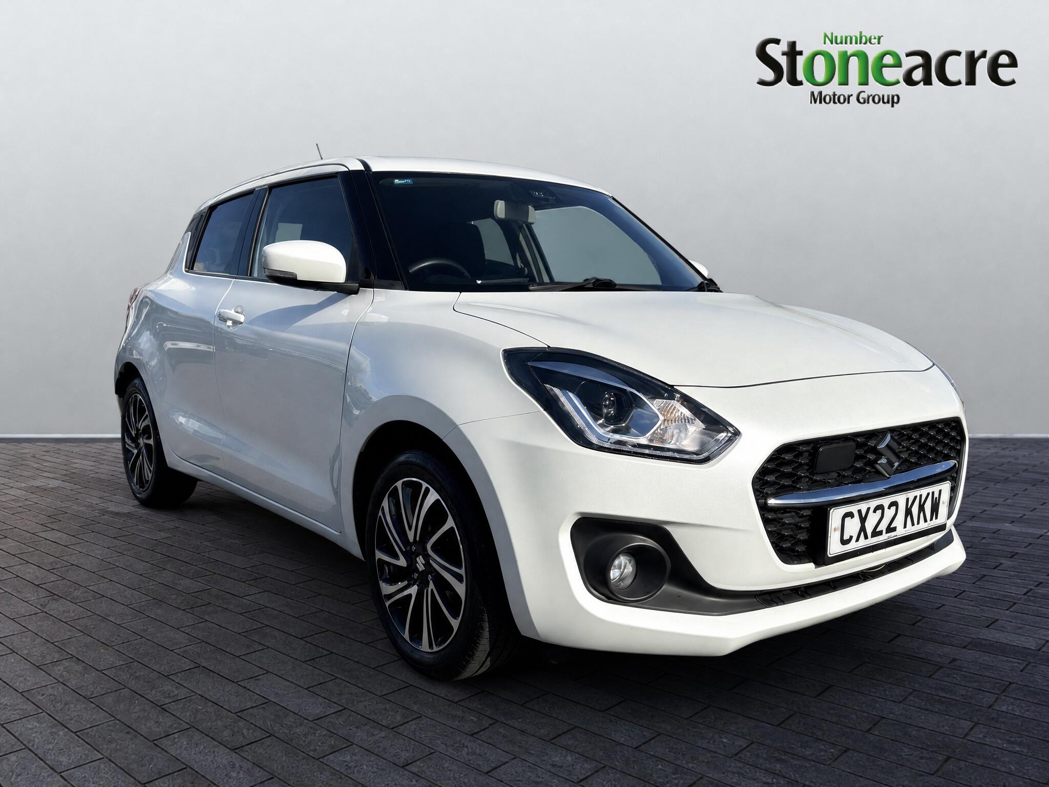 Main listing image - Suzuki Swift