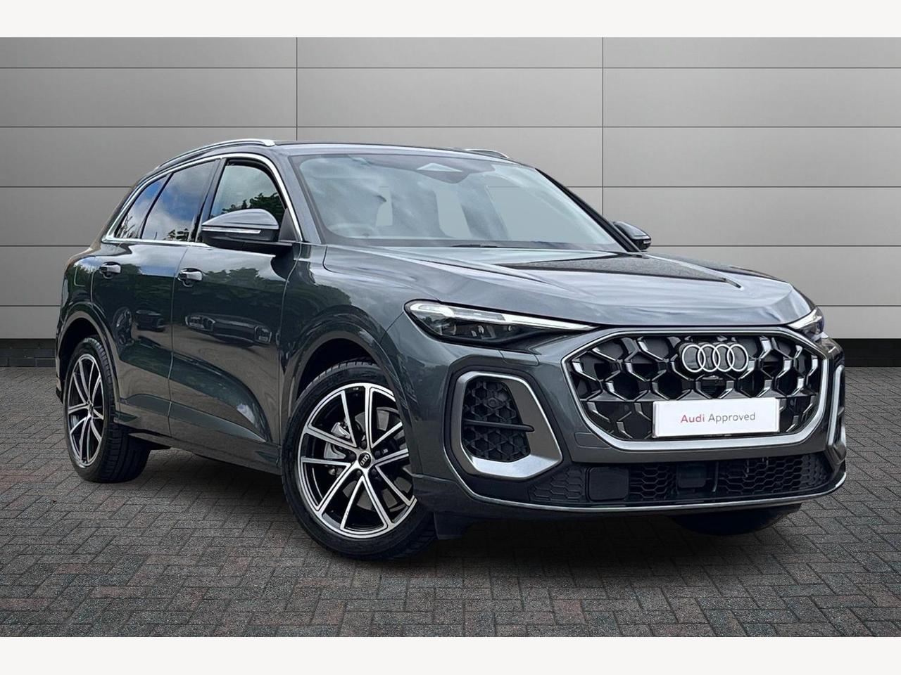 Main listing image - Audi Q5