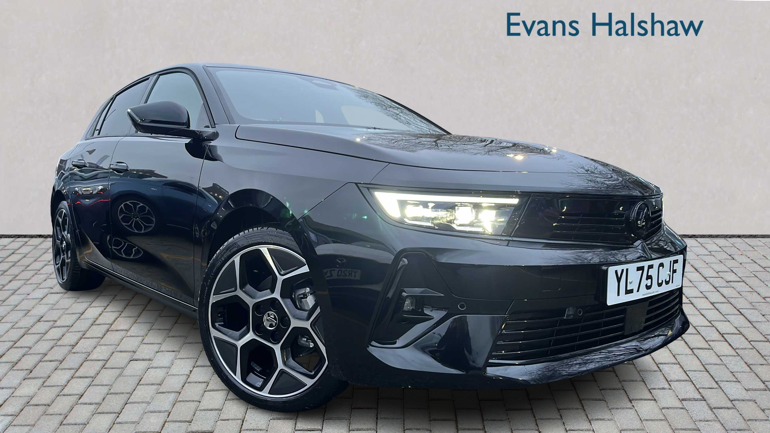 Main listing image - Vauxhall Astra