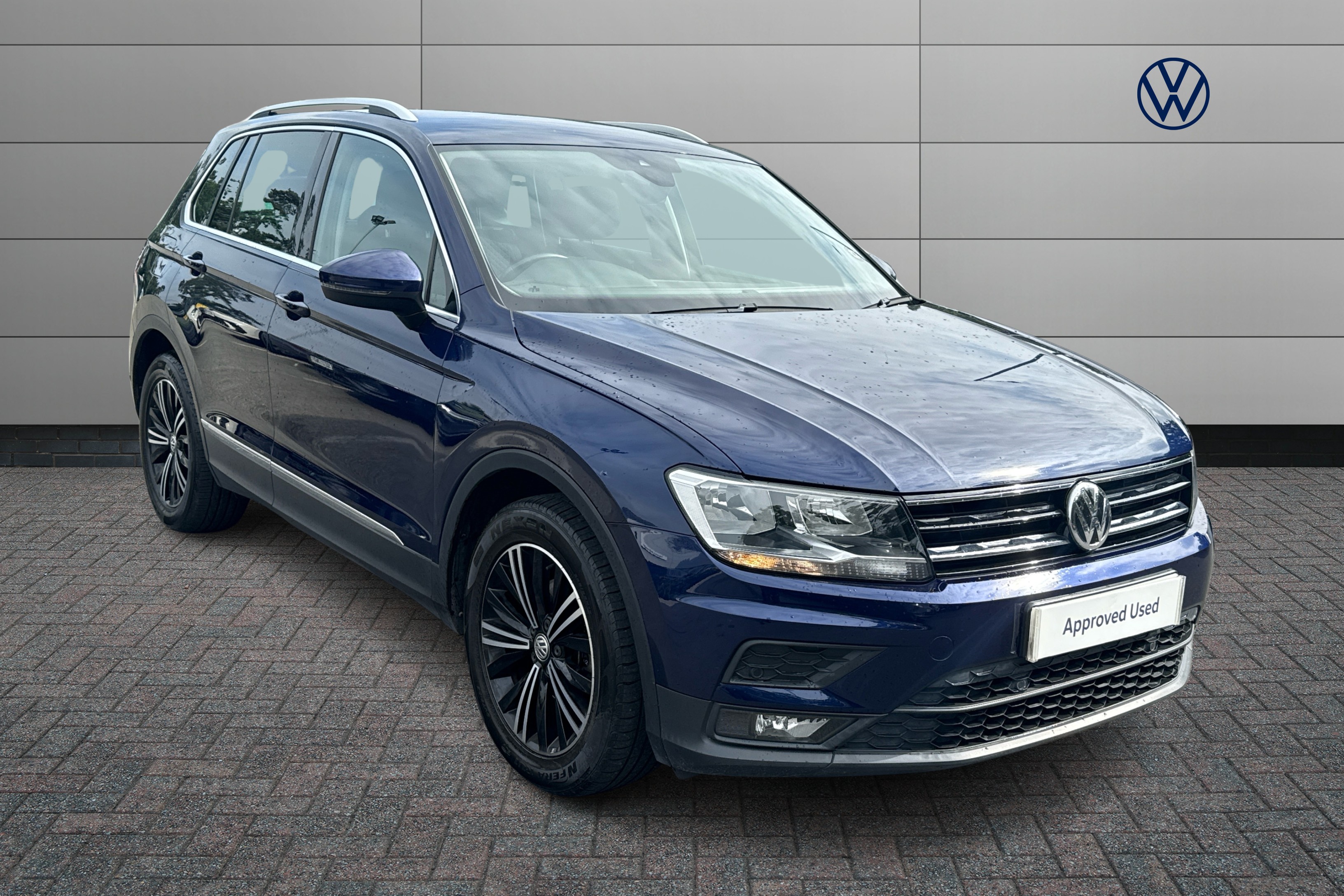 Main listing image - Volkswagen Tiguan