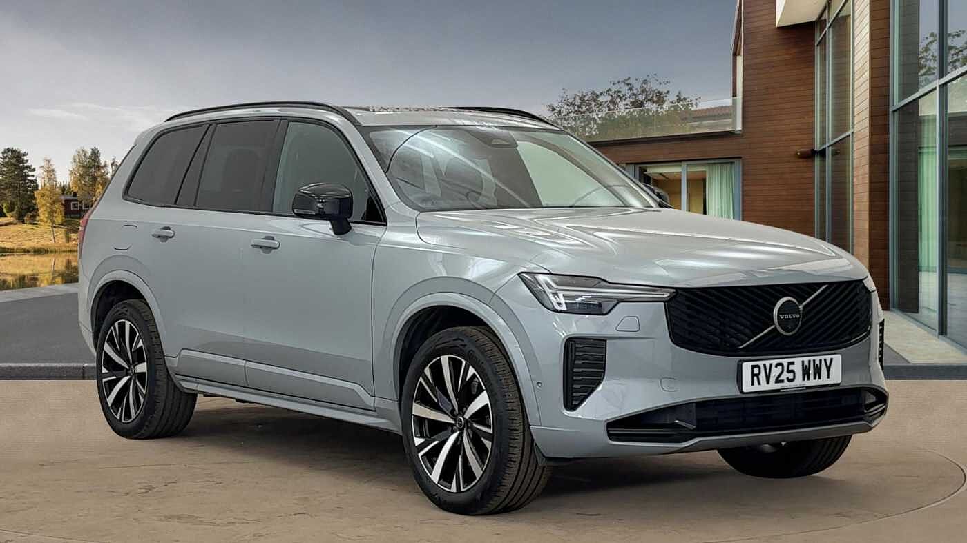 Main listing image - Volvo XC90