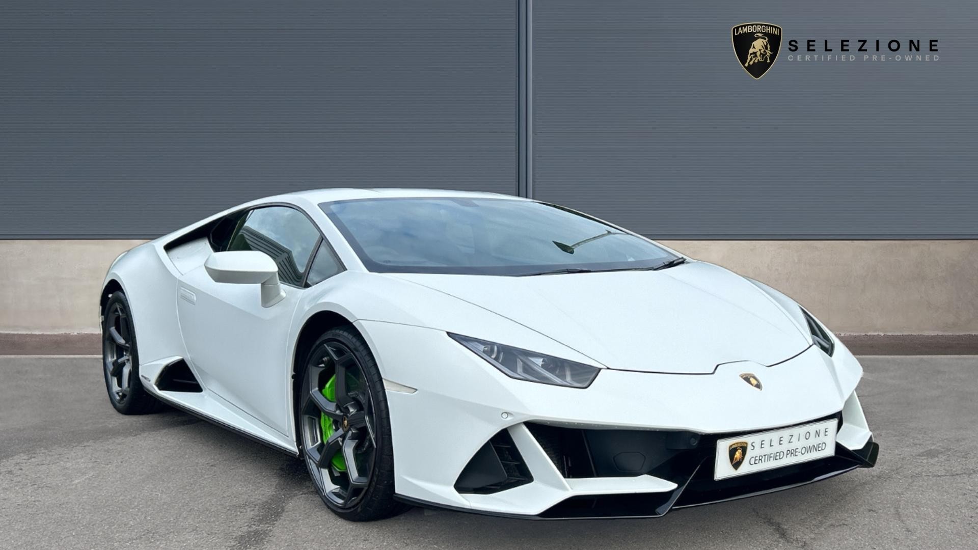 Main listing image - Lamborghini Huracan