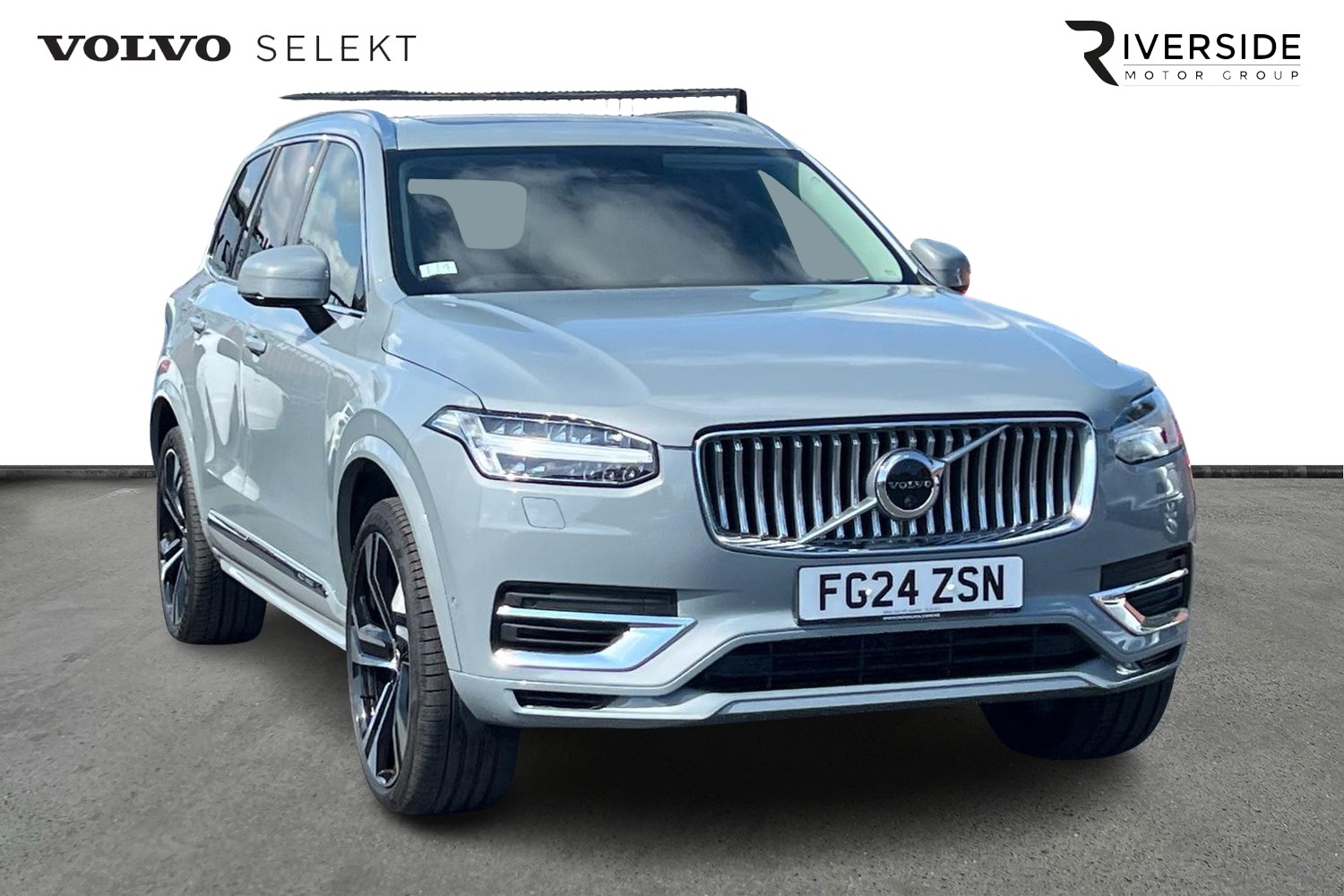 Main listing image - Volvo XC90