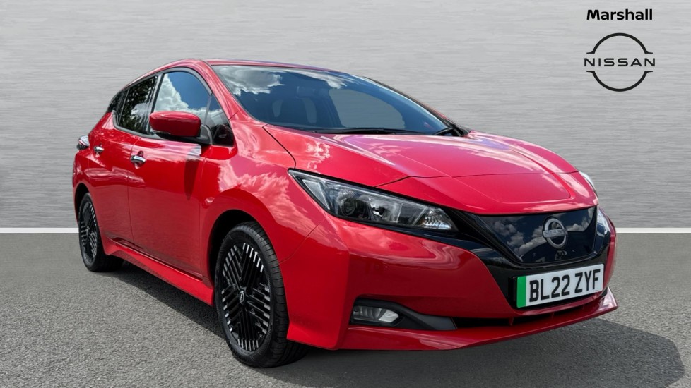 Main listing image - Nissan Leaf