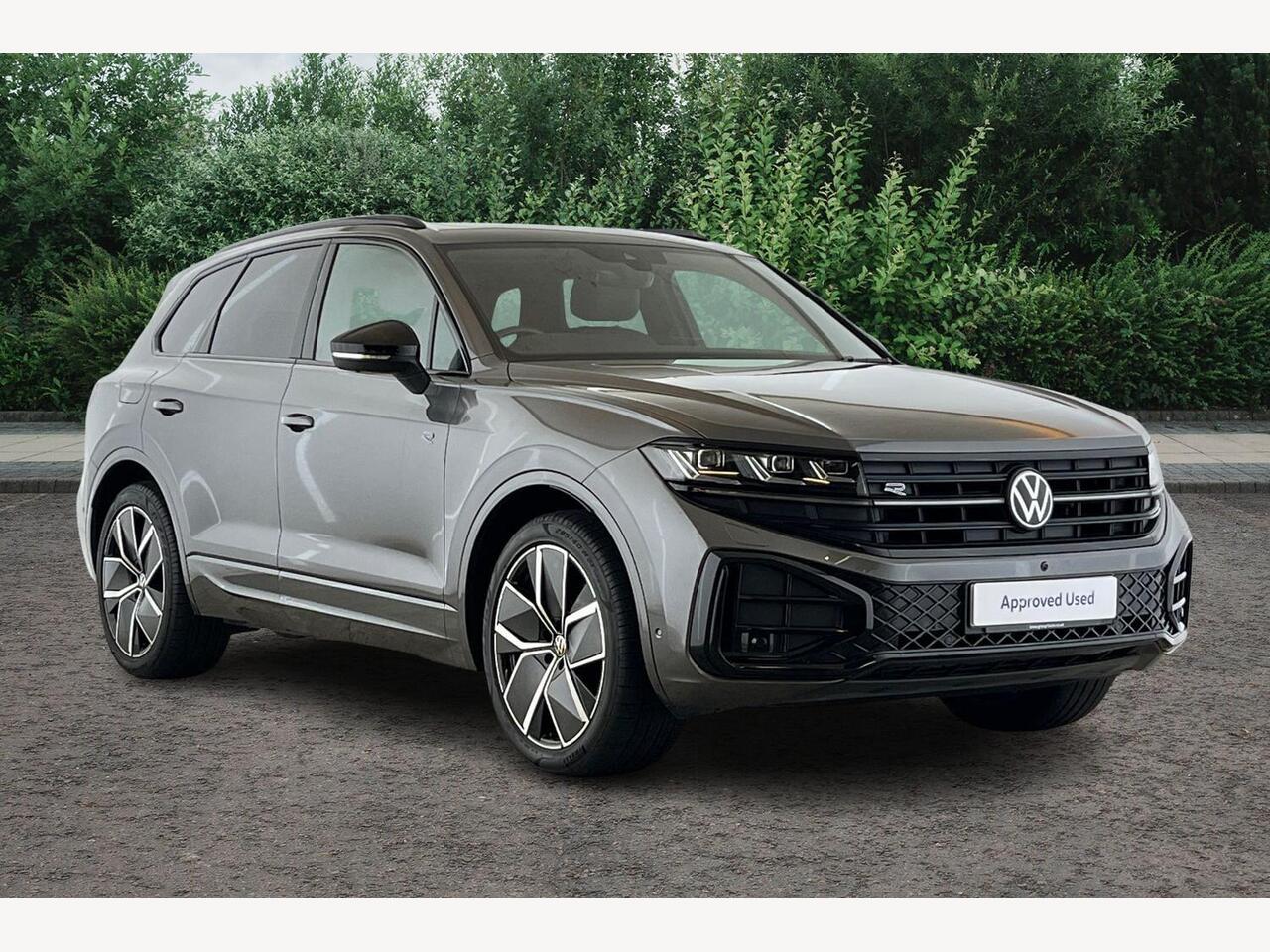 Main listing image - Volkswagen Touareg