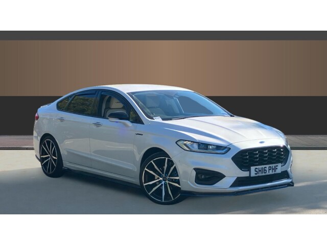 Main listing image - Ford Mondeo Vignale