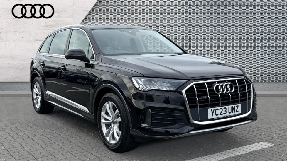 Main listing image - Audi Q7