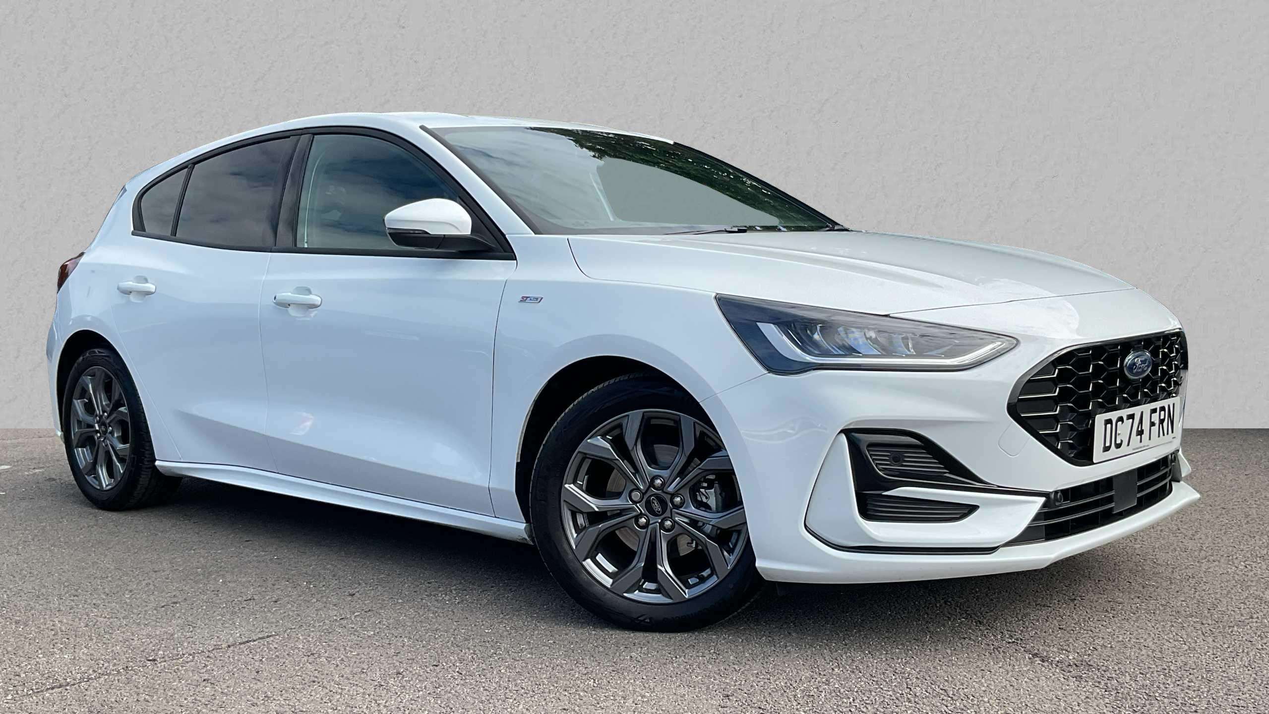 Main listing image - Ford Focus