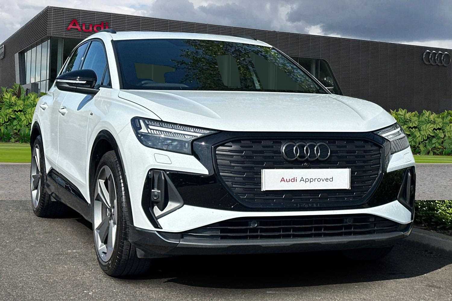 Main listing image - Audi Q4