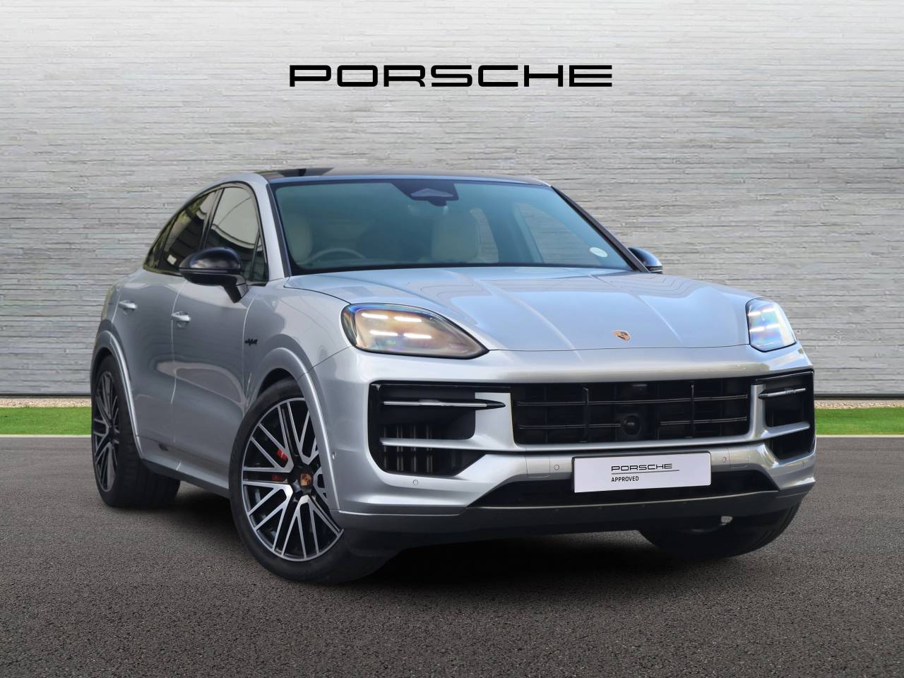 Main listing image - Porsche Cayenne