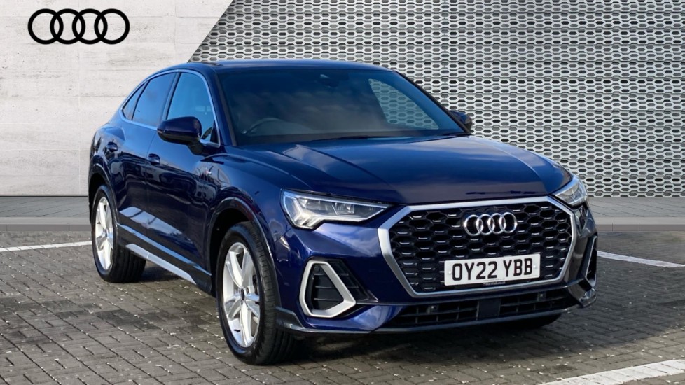 Main listing image - Audi Q3