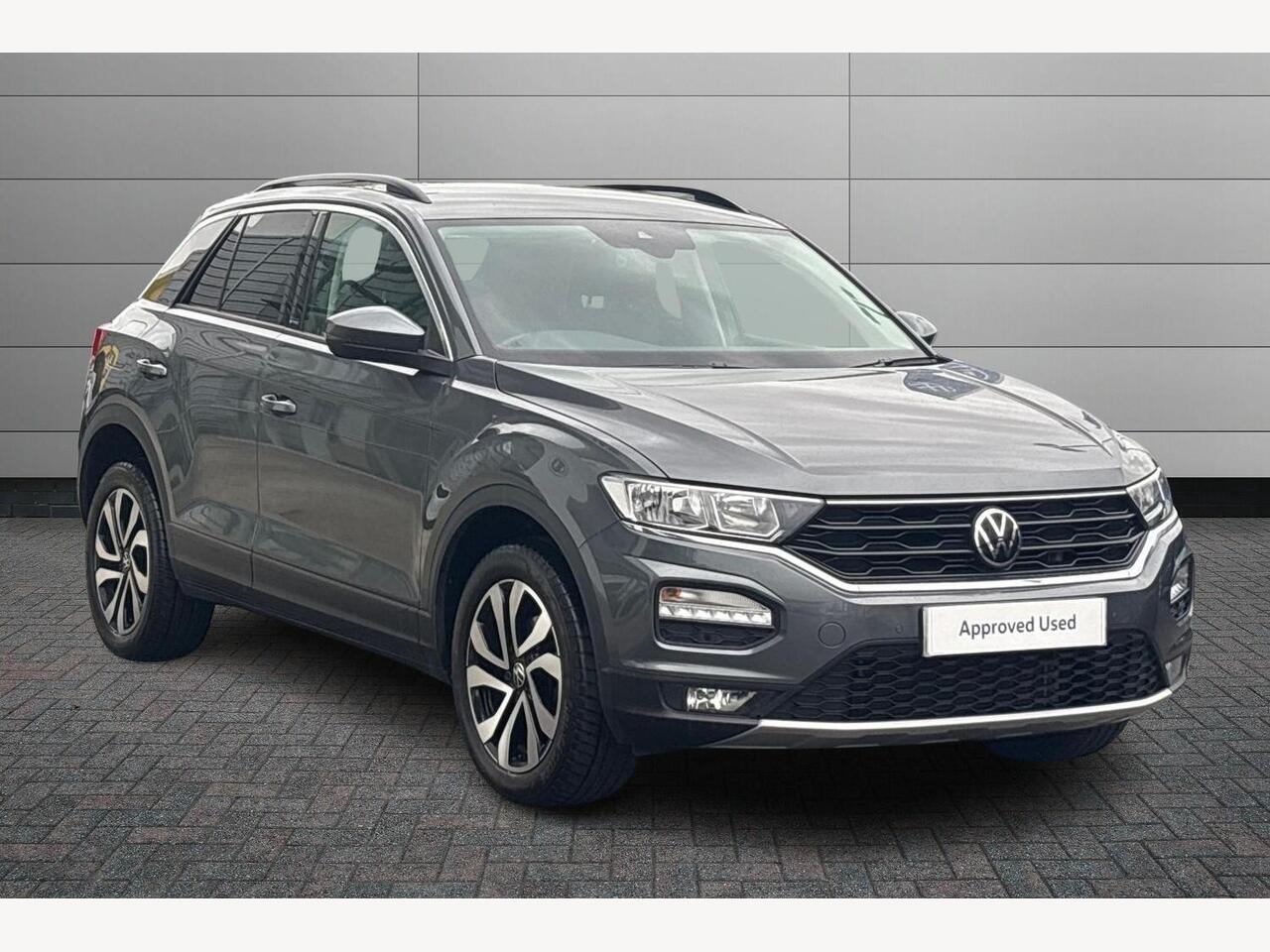 Main listing image - Volkswagen T-Roc