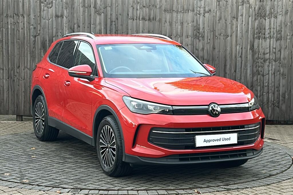 Main listing image - Volkswagen Tiguan