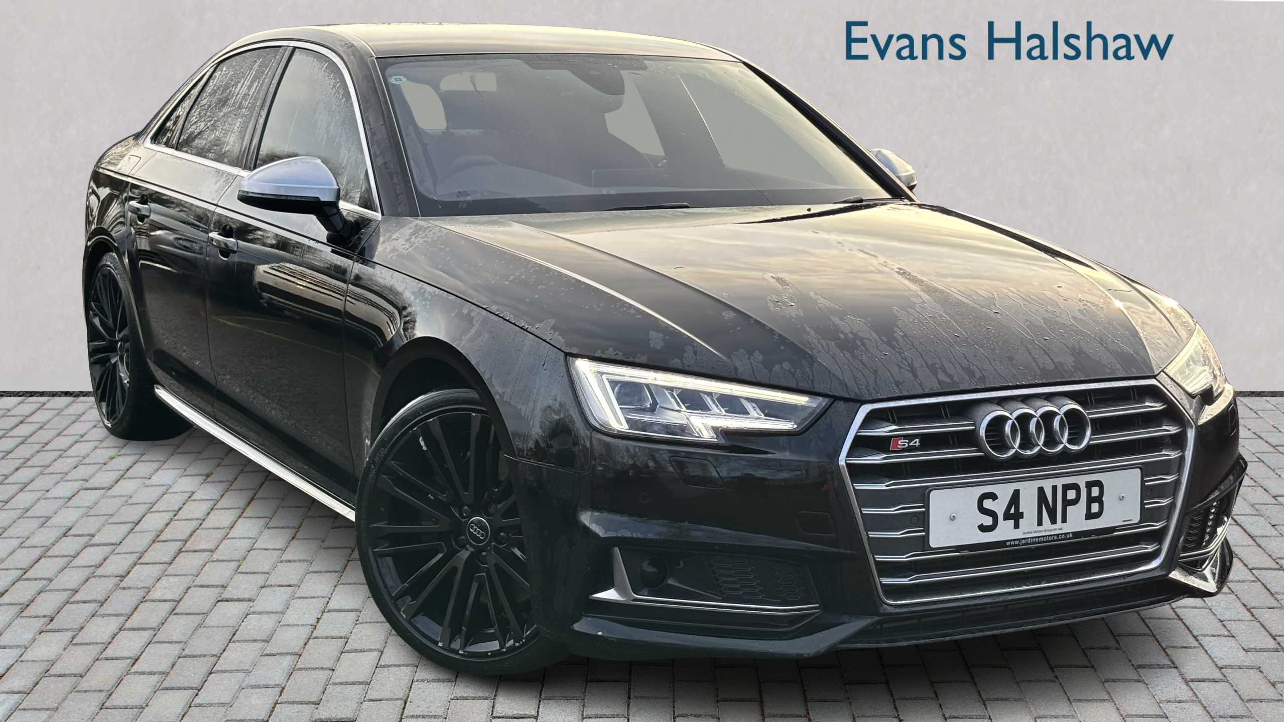 Main listing image - Audi S4