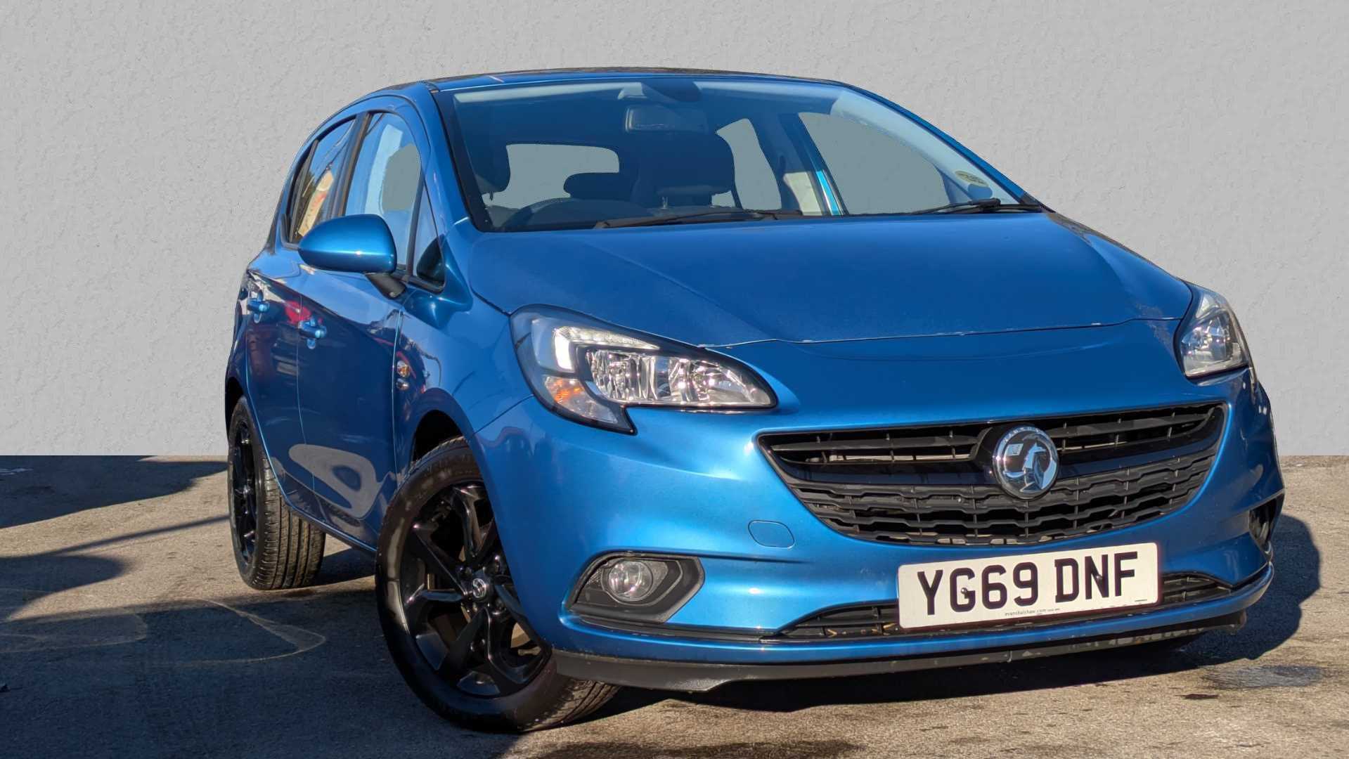 Main listing image - Vauxhall Corsa