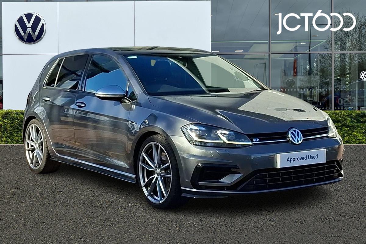 Main listing image - Volkswagen Golf