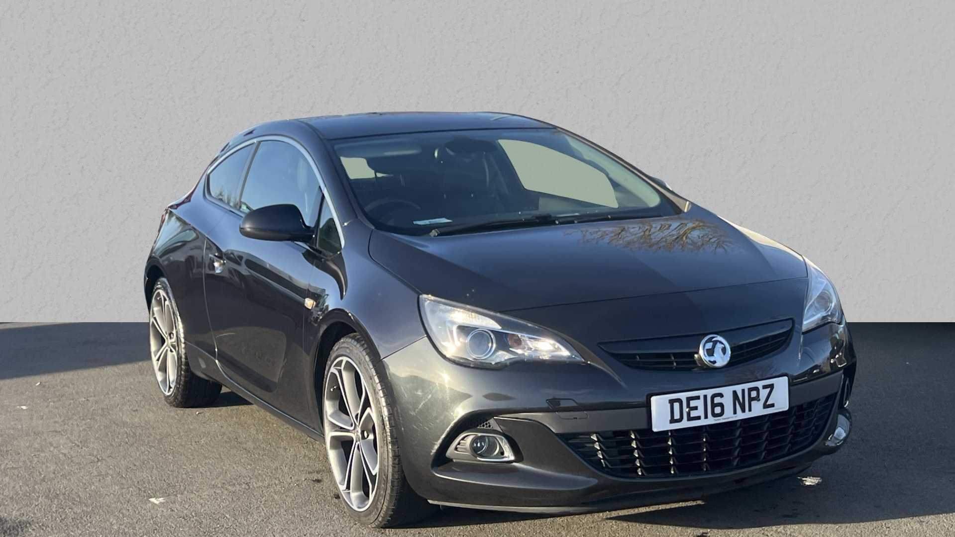 Main listing image - Vauxhall GTC