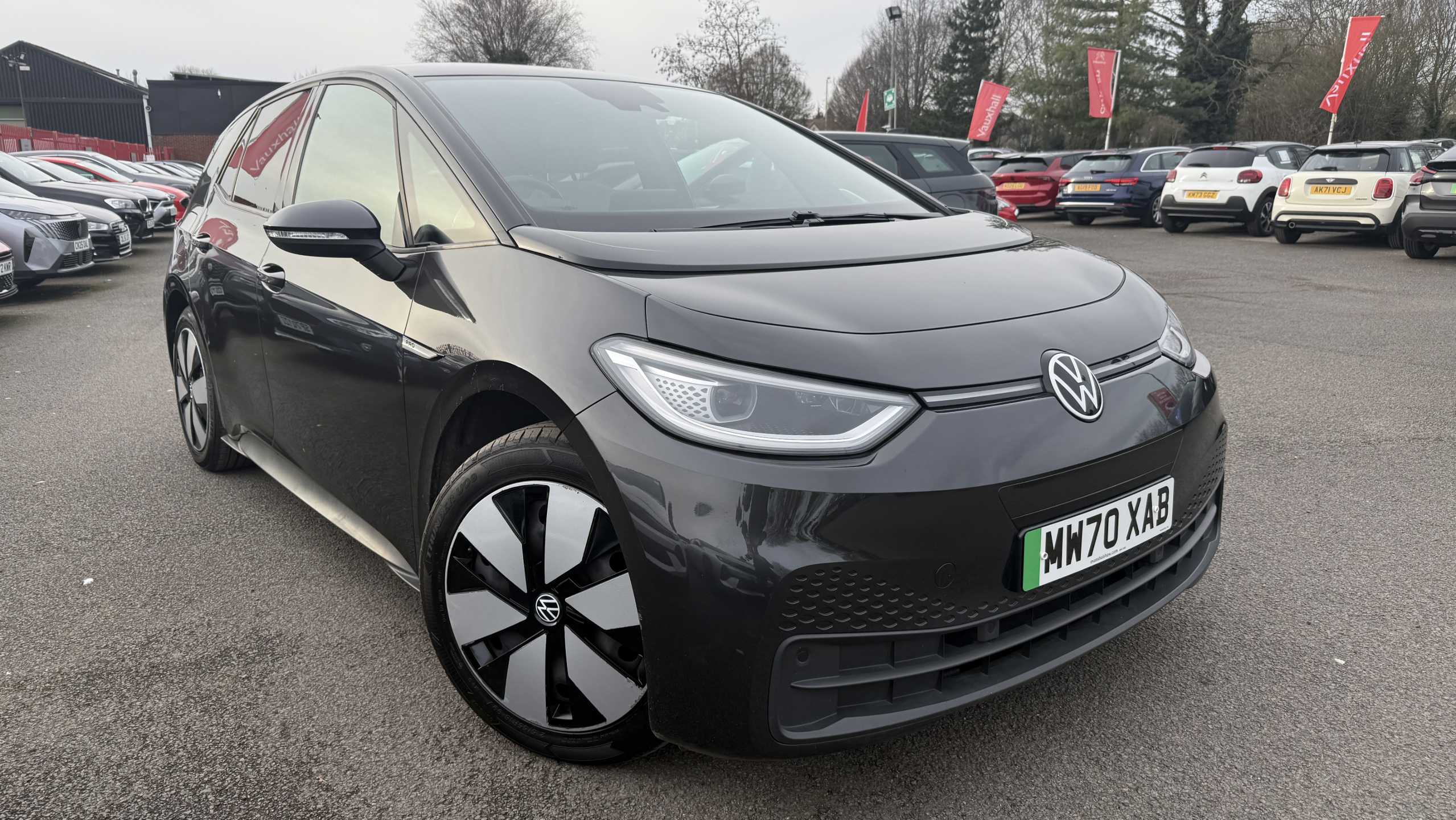 Main listing image - Volkswagen ID.3