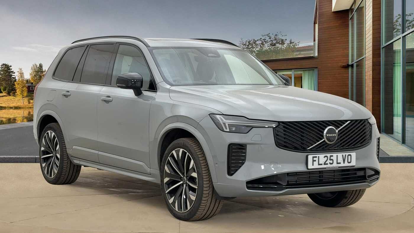 Main listing image - Volvo XC90