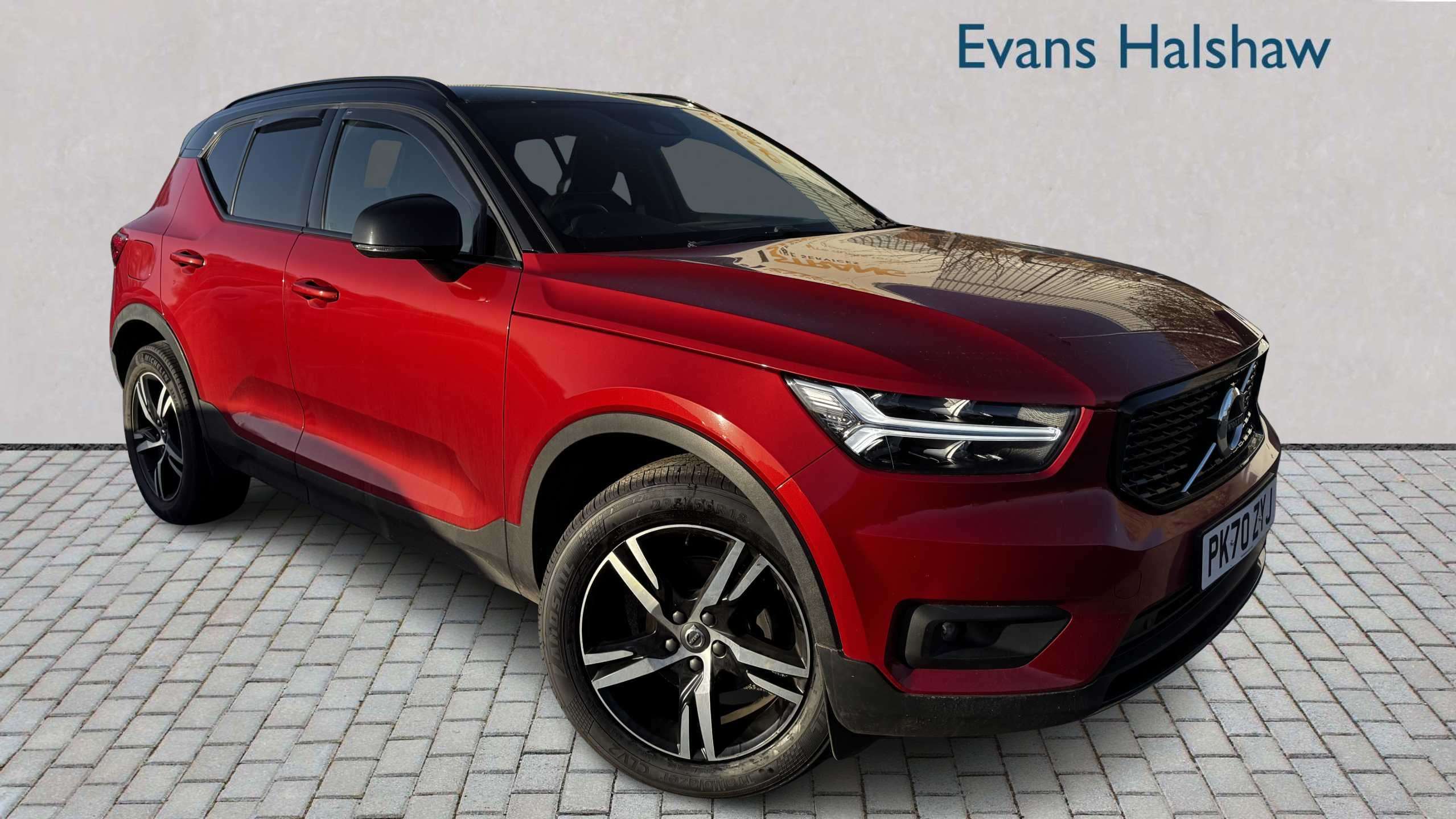 Main listing image - Volvo XC40