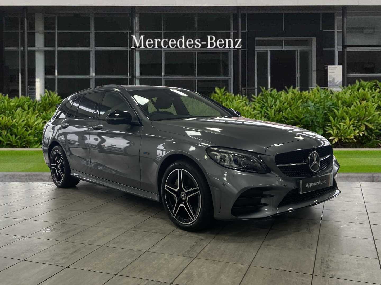 Main listing image - Mercedes-Benz C-Class Estate