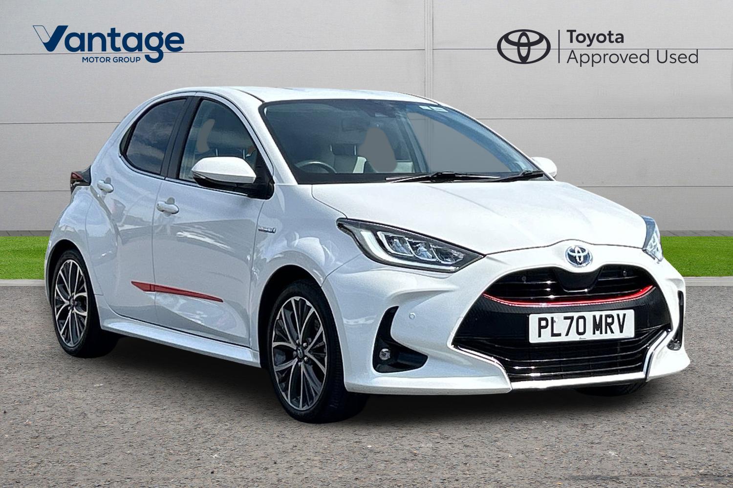 Main listing image - Toyota Yaris