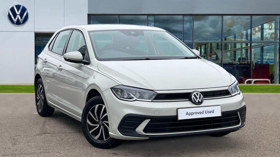 Main listing image - Volkswagen Polo