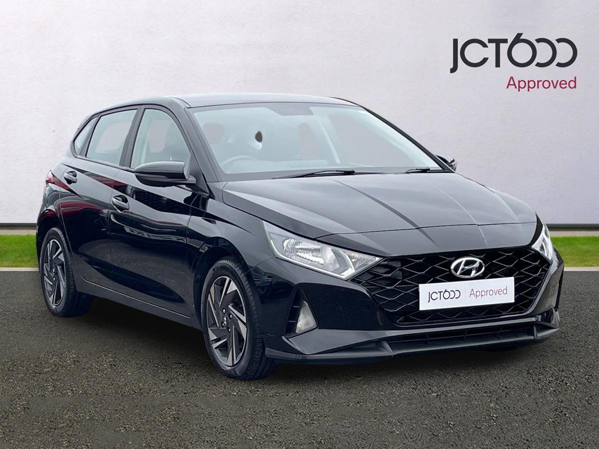 Main listing image - Hyundai i20